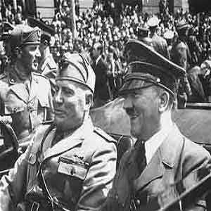 Adolf Hitler(right) with Benito Mussolini